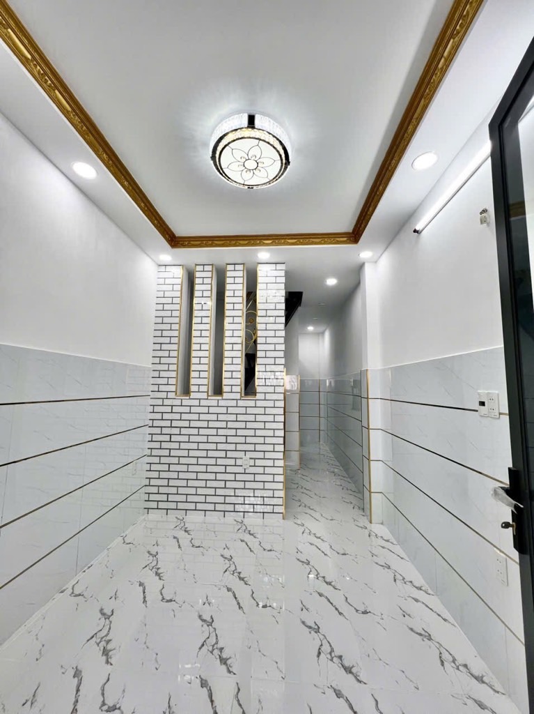 Bán nhà 2 tầng mới đẹp, 22m2 (3×8), Ngay Chiến Lược, sát Tên Lửa, chỉ hơn 1 tỷ