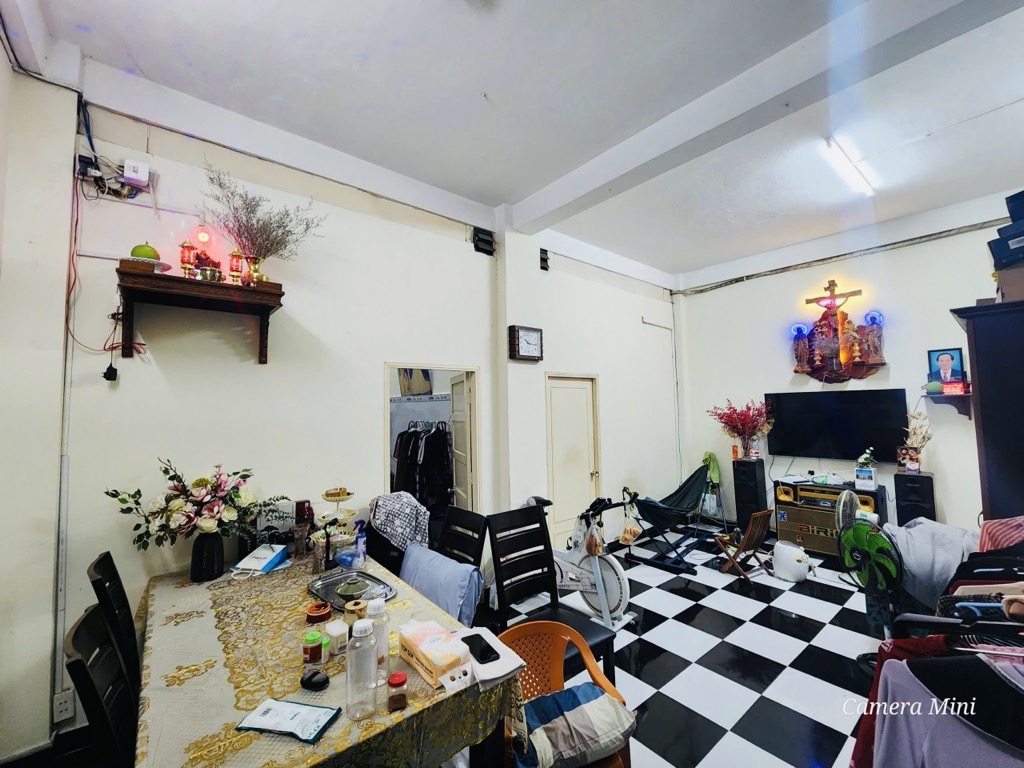 Bán chung cư tầng Trệt Phan Văn Trị, 62m2, Trung tâm Bình Thạnh, sổ hồng riêng, hơn 2 tỷ