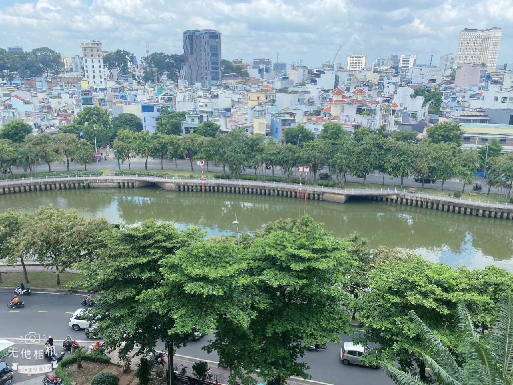 Bán chung cư Miếu Nổi, Bình Thạnh, 54m2, 2PN, thang máy, sổ hồng riêng chỉ hơn 3 tỷ.