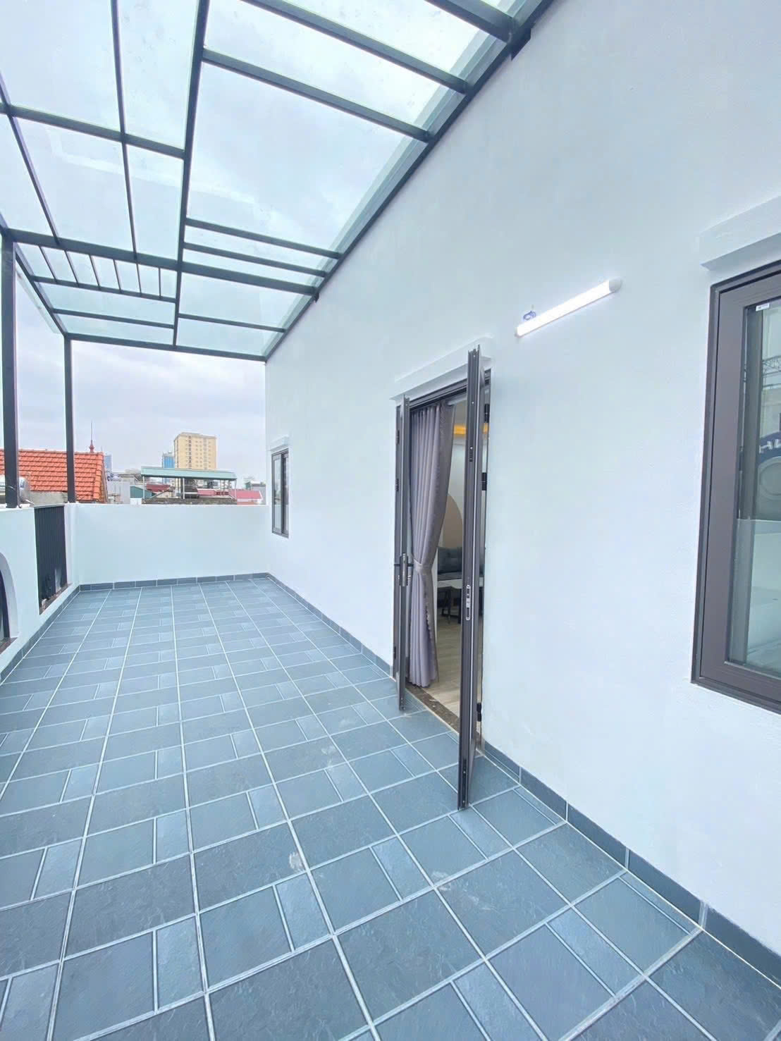 BÁN TÒA APARTMENT QUAN NHÂN, CẦU GIẤY – 140M² x 8T CÓ HẦM – MT 9.2M – DÒNG TIỀN 2.5 TỶ/NĂM – GIÁ 46 TỶ