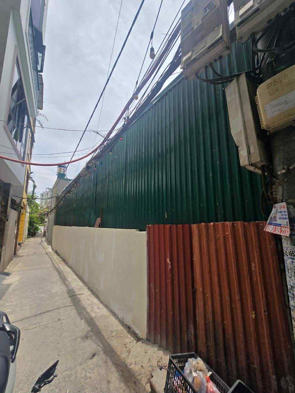 bán nhà mặt phố Hồng Tiến, 310m, mặt tiền 16.8m, 1 mặt phố- 2 mặt ngõ, full thổ cư