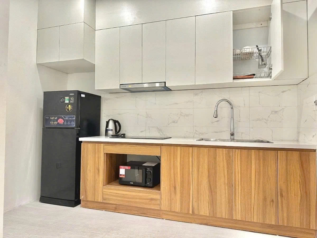 BÁN TÒA APARTMENT MẶT PHỐ VÕNG THỊ, TÂY HỒ – 115M x 9T CÓ HẦM – Ô TÔ TRÁNH – GIÁ 100 TỶ