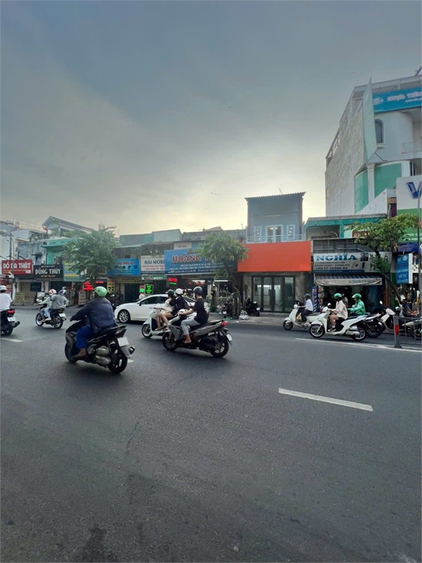 Bán nhà Mặt Tiền Nguyễn Kiệm, Phường 3, Gò Vấp – Gấp giảm 500tr, chỉ 6.7 tỷ