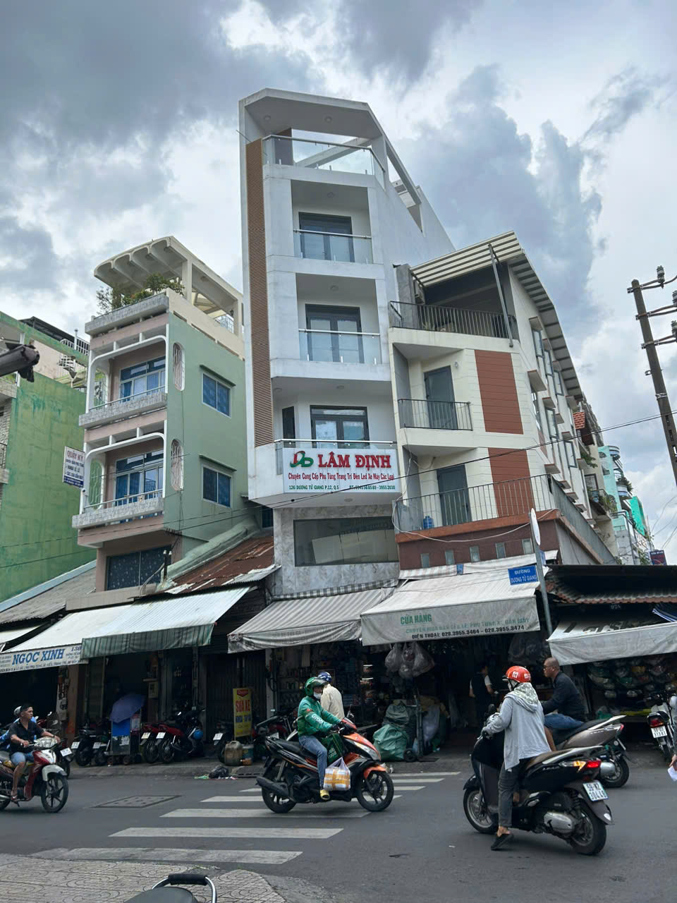 Bán Nhà Mặt Tiền Đường Dương Tử Giang, P.12, Q.5: DT (3.5×16.6), Giá Tốt Chỉ 24 Tỷ! Vị Trí Đẹp, Tiềm Năng Kinh Doanh Vô Hạn!