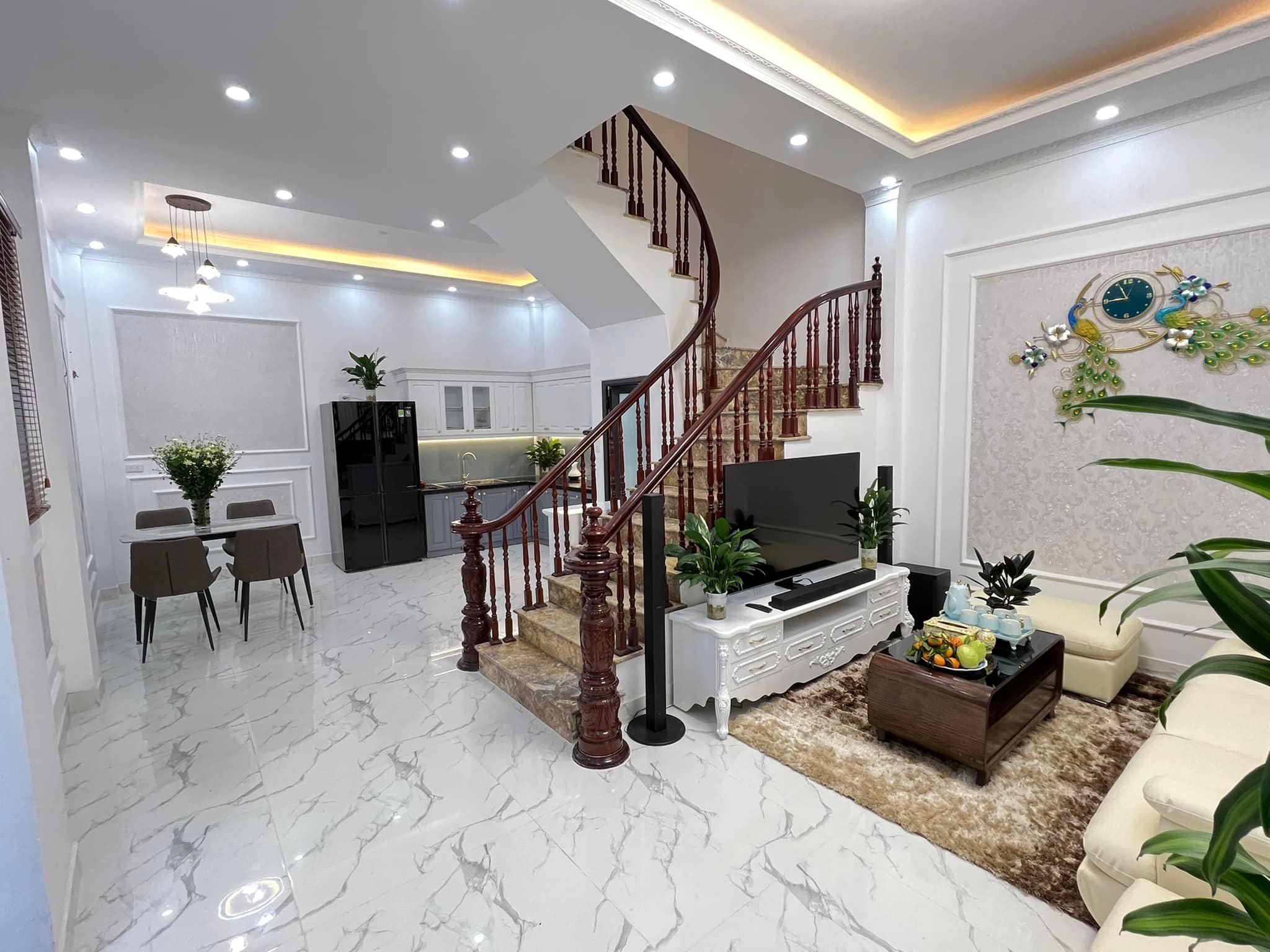 MẶT PHỐ XUÂN ĐỈNH – LÔ GÓC DUY NHẤT – 100M² – 5 TẦNG – GIÁ 30 TỶ