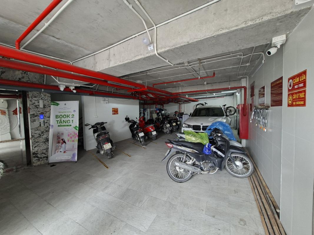 NHÀ MẶT-PHỐ HÒNG TIẾN 730m2 Full Thổ cư, Long Biên – Hà Nội. Thang máy. Tầng hầm. Kinh doanh vô địch.Dòng tiền cực tốt