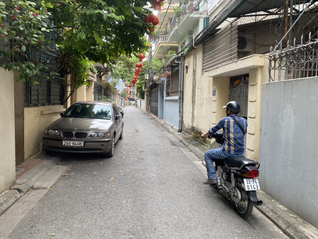 NGUYỄN SƠN,LONG BIÊN 20tỷ 100m MẶT TIỀN 7.5m Ô TÔ ĐỖ CỬA NGÕ THÔNG,XÂY Ở,KINH DOANH THUÊ