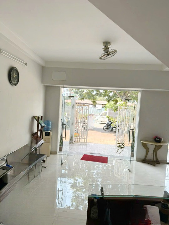 Nhà 9×17.5m, Góc 2MT Tạ Quang Bửu P5 Q8