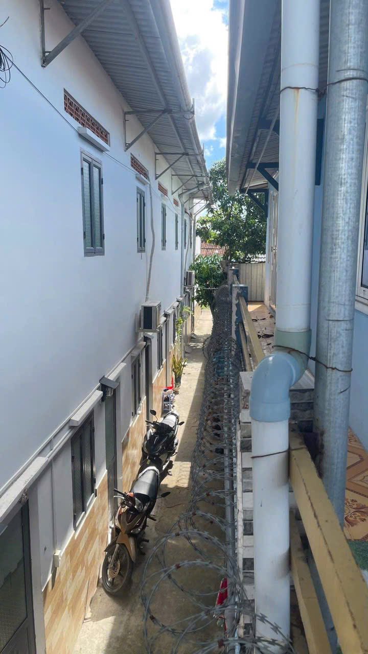 CHÍNH CHỦ CẦN BÁN BIỆT THỰ + 10 PHÒNG TRỌ 15x33M, GIÁ 13.5 TY