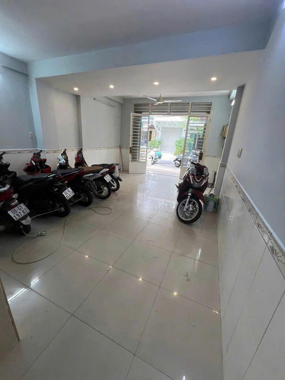 *++Bán Nhà,Mặt Tiền Đường Số CX Bình Thới Quận 11,(4.5X14.5m) Ôtô vào nhà, Chỉ 13Tỷ Hơn