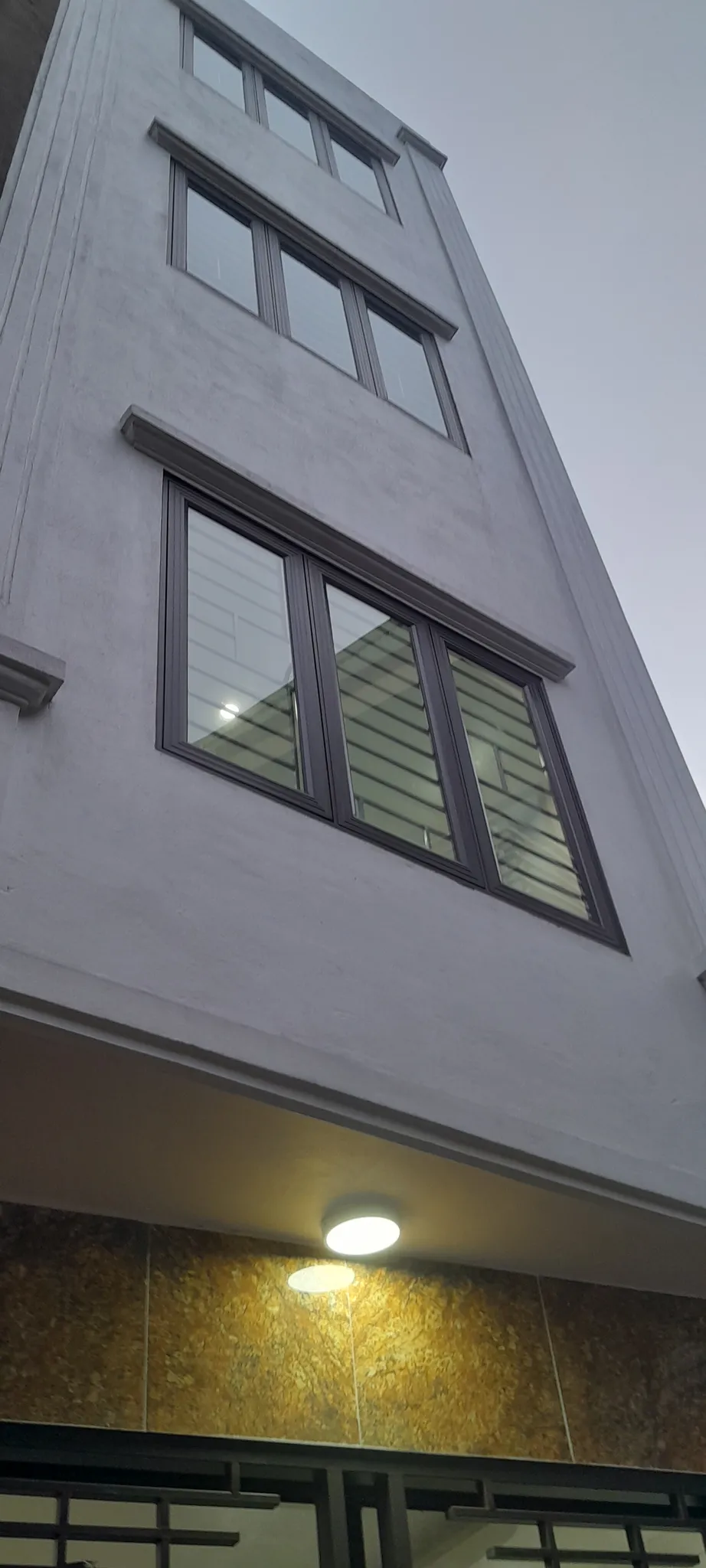 BÁN NHÀ ĐA SỸ – 36M2 – 5 TẦNG – RẺ NHẤT KHU VỰC CHỈ 5.6 TỶ