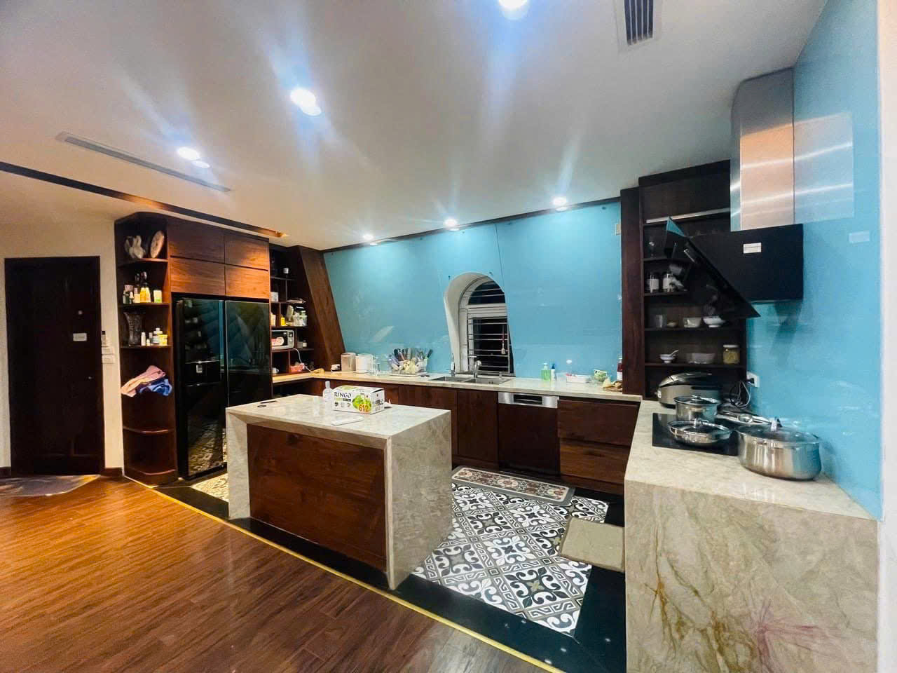 BÁN BIỆT THỰ LOUIS CITY ĐẠI MỖ – 218M² x 5T THANG MÁY – MT 10M – FULL NỘI THẤT – KINH DOANH – GIÁ 68 TỶ