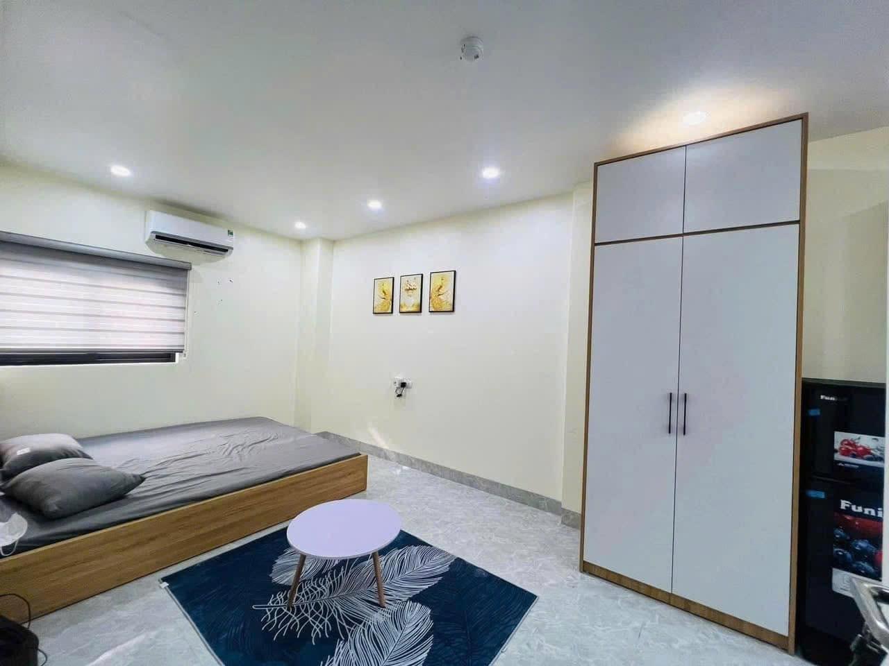 Bán nhà đẹp phố Hoàng Hoa Thám 30m2 4tầng mặt tiền 3.1m 6.6 tỷ Ba Đình