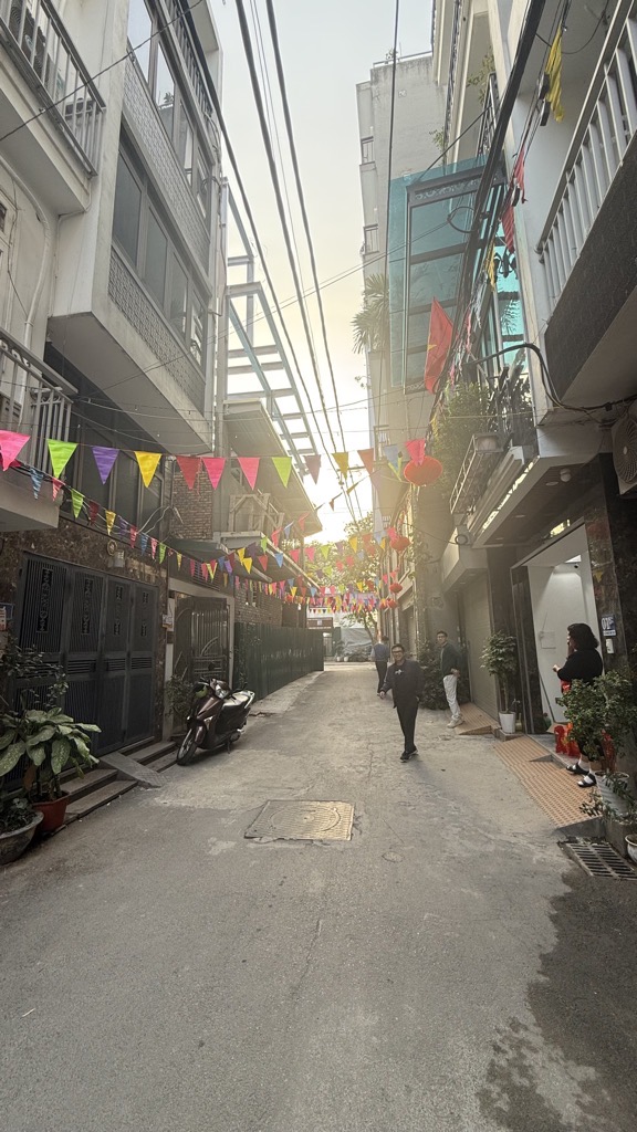 HOÀNG NHƯ TIẾP,LONG BIÊN 19tỷ 80m NGÕ Ô TÔ KINH DOANH CHO THUÊ ĐỈNH