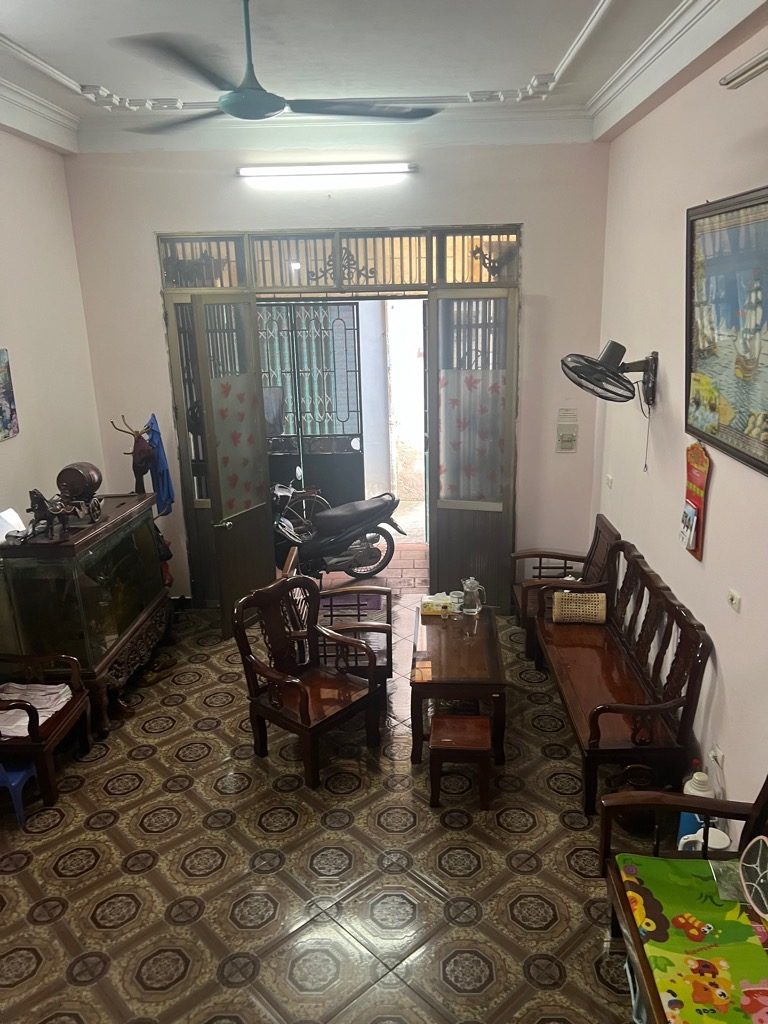 BÁN NHÀ HOA LÂM 18tỷ 100m Ô TÔ KINH DOANH CHO THUÊ VĂN PHÒNG