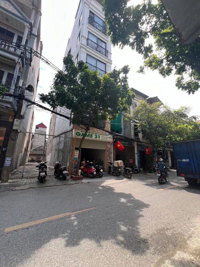 BÁN NHÀ HOA LÂM 18tỷ 100m Ô TÔ KINH DOANH CHO THUÊ VĂN PHÒNG