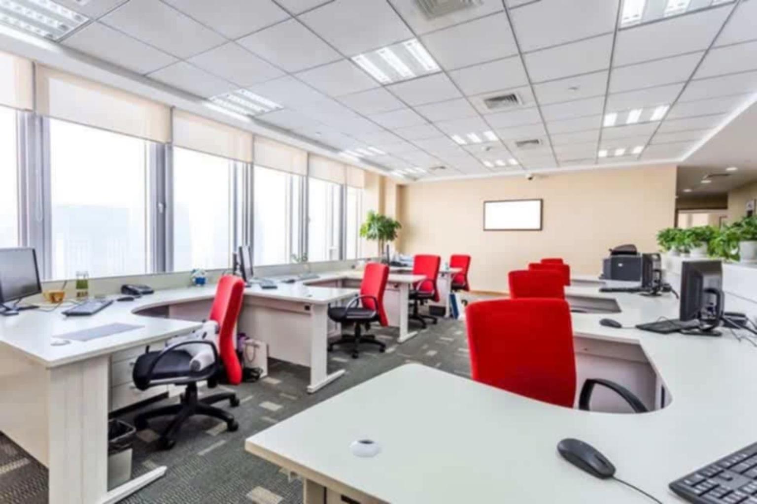 (Tin thật 100%) Bán tòa Building lô góc cao cấp 99m2 x 10T mặt phố Nguyên Hồng – Dòng tiền 3 tỷ/năm