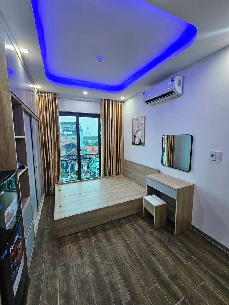 (Tin thật 100%) Bán chung cư mini 51m2 x 17P tại Võng Thị – Tây Hồ – Dòng tiền 1,1 tỷ ~ 7,3%/năm