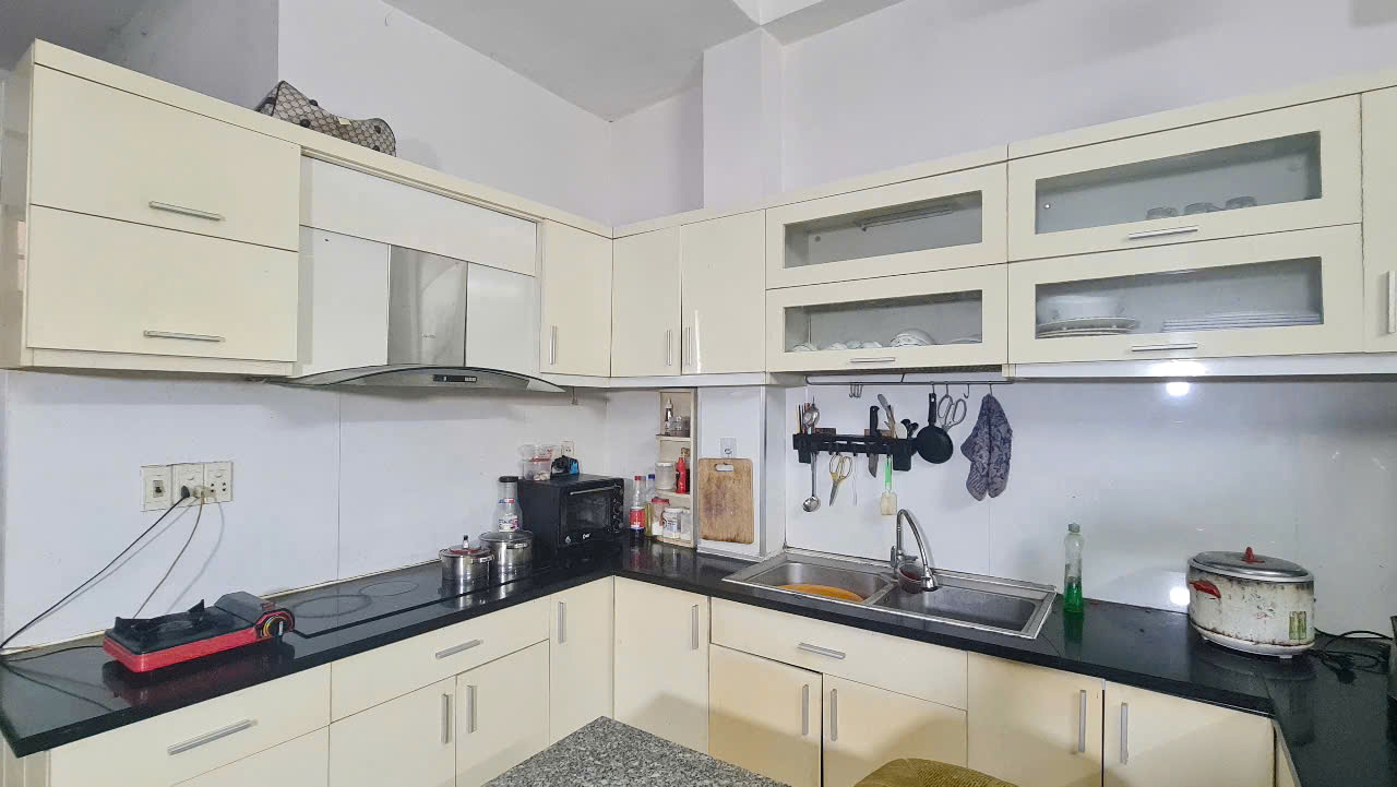 Bán nhà KDC Bình Hưng B/C, ngay bến xe Q8, Giá 11 Tỷ 500 Triệu