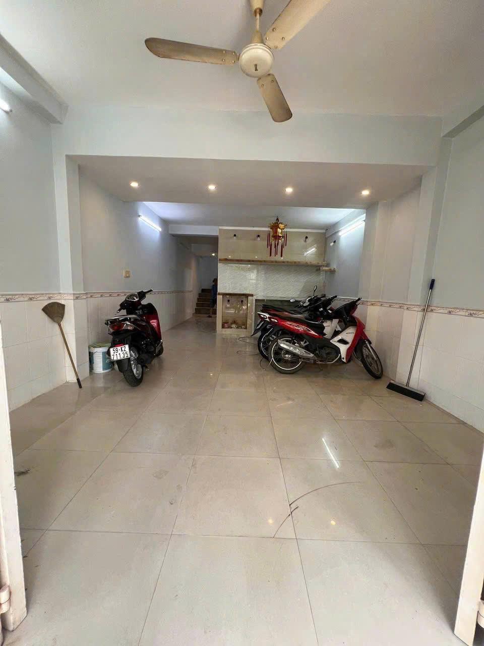 *++Bán Nhà,Mặt Tiền Đường Số CX Bình Thới Quận 11,(4.5X14.5m) Ôtô vào nhà, Chỉ 13Tỷ Hơn