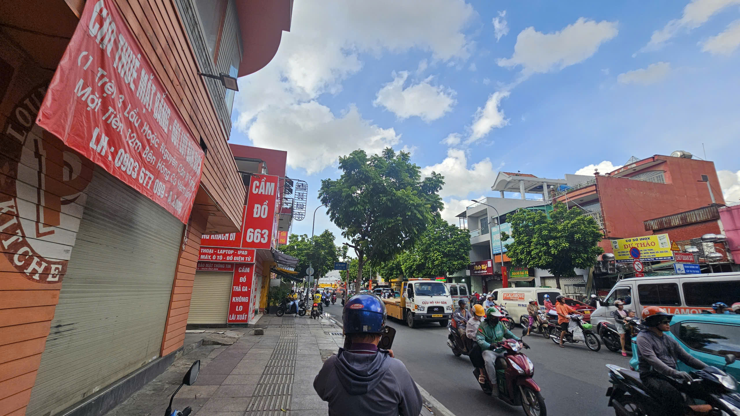Cho thuê Mặt tiền tòa nhà 661 Lũy Bán Bích, Góc 2 MT, vị trí kinh doanh đẳng cấp