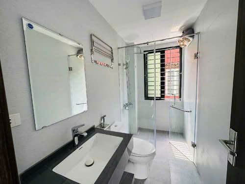 HOT!!! NHÀ NGỌC HÀ 35M 6 TẦNG THANG MÁY FULL NỘI THẤT Ô TÔ NGÕ THÔNG KD TỐT GIÁ 18.5 TỶ0336212066