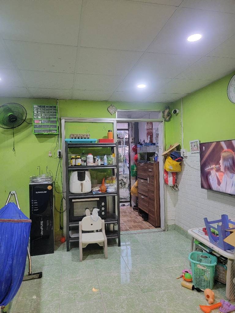 Lầu 2: chung cư ngay cầu Thị Nghè – Mặt tiền XVNT