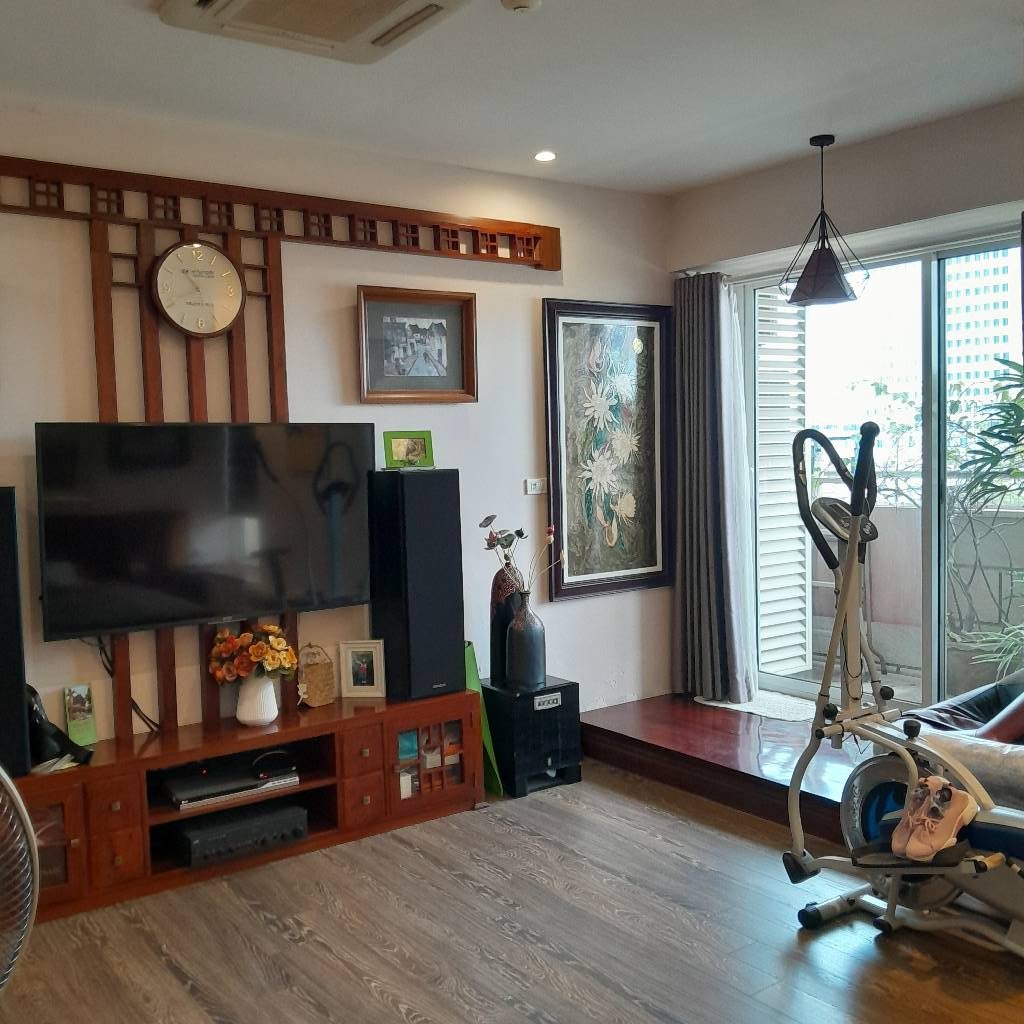 Bán chung cư cc Láng Hạ, Ba Đình, 3 ngủ, đủ nội thất, 193m2, chỉ 17.8 tỷ