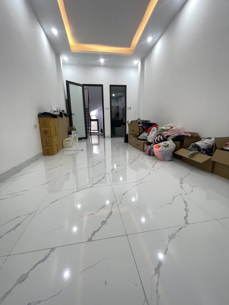 DUY NHẤT – NHÀ MỚI PHỐ LÒ ĐÚC – 30M² – 5 TẦNG – Ô TÔ CÁCH 10M – GIÁ 5.85 TỶ