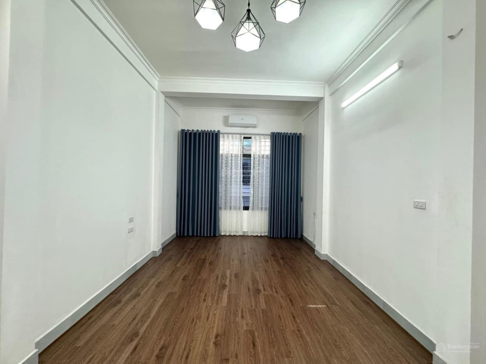 Nguyễn Xiển Thanh Xuân 30m x 5 tầng ô tô tránh kinh doanh 8.3 tỷ phân lô đẹp, đường ô