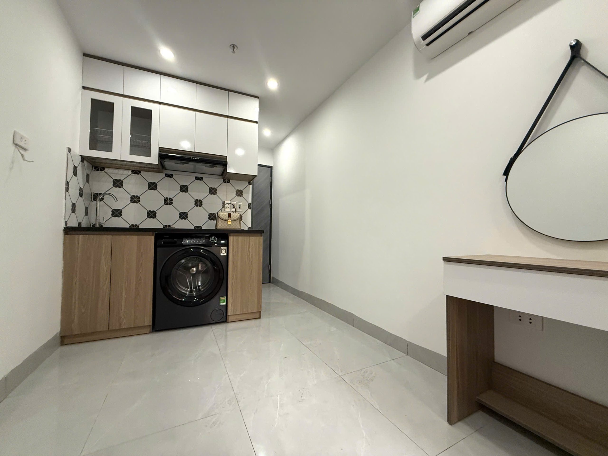 Toà nhà 74m2 15 phòng cho thuê Trung tâm Mỹ Đình giá nhỉnh 15 tỷ