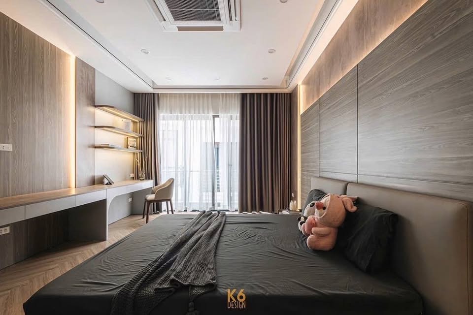 HƠN 8 ĐỒNG – 43M, HÀNG HIẾM – BÁN NHÀ ĐÀM QUANG TRUNG – LONG BIÊN –LÔ GÓC, 6 TẦNG THANG MÁY – Ô TÔ ĐỖ CỬA – GẦN AEON MALL