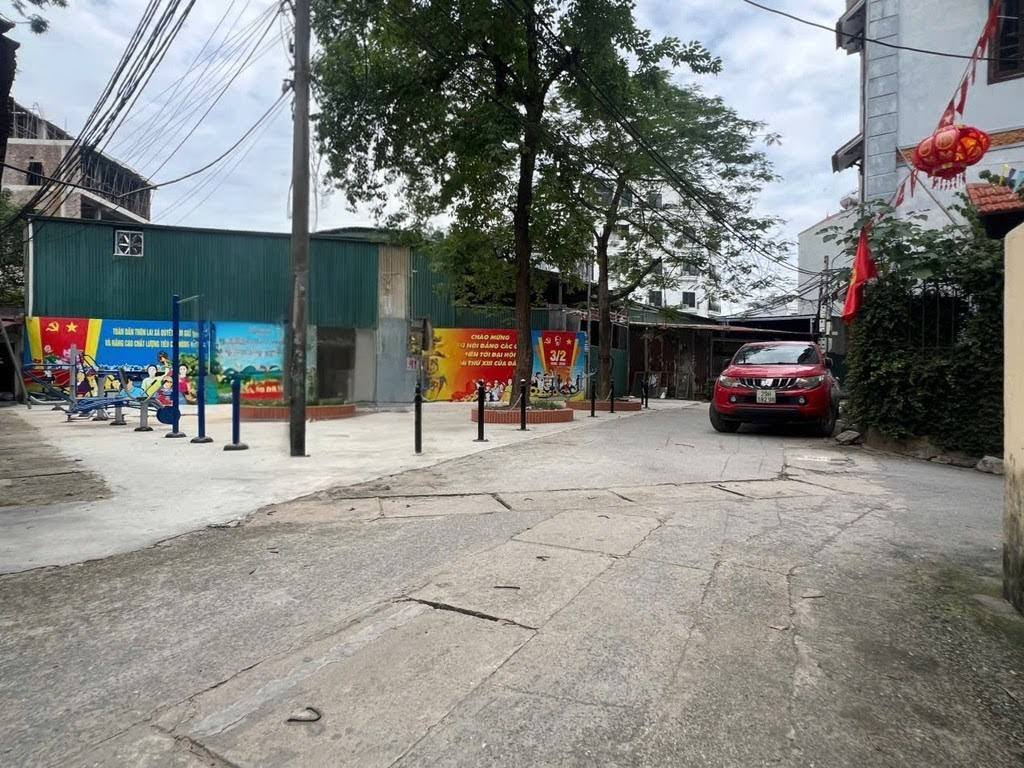 “NGÔI NHÀ NHỎ, HẠNH PHÚC LỚN” – LỜI TẠM BIỆT 35M² 5 TÂNG ĐẦY KỶ NIỆM Ở LAI XÁ