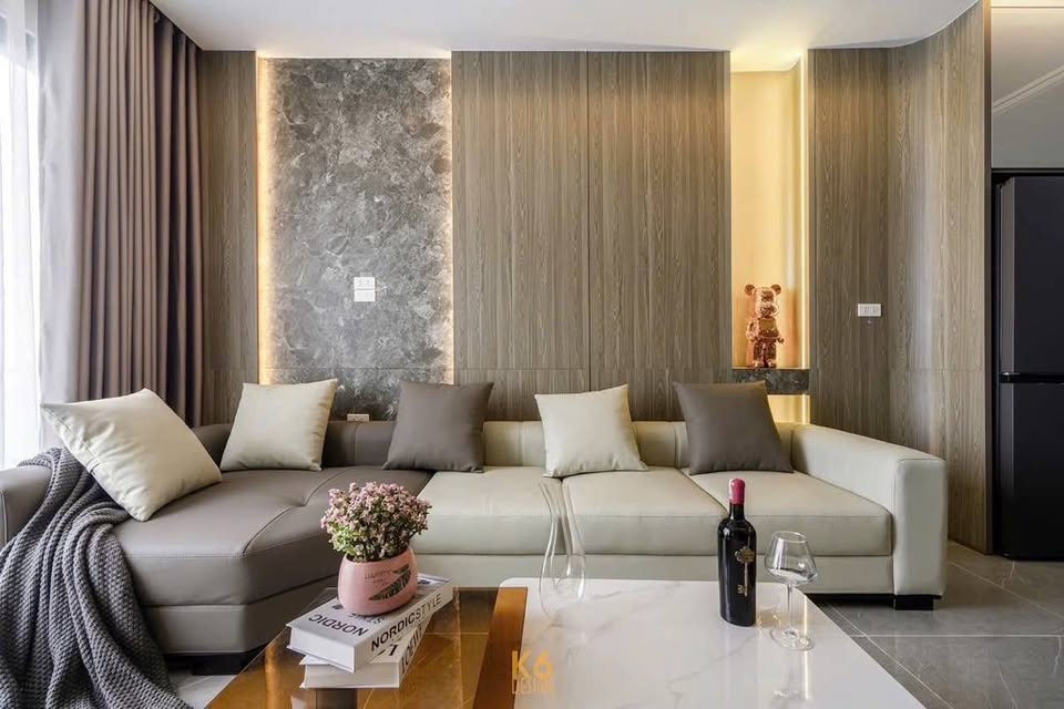HƠN 8 ĐỒNG – 43M, HÀNG HIẾM – BÁN NHÀ ĐÀM QUANG TRUNG – LONG BIÊN –LÔ GÓC, 6 TẦNG THANG MÁY – Ô TÔ ĐỖ CỬA – GẦN AEON MALL