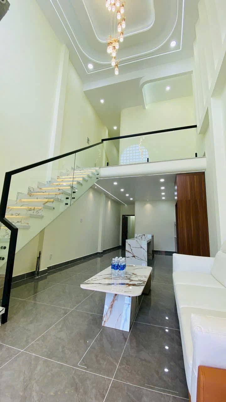 NHÀ HẺM XE HƠI THÔNG, DIỆN TÍCH RỘNG, GIÁ CỰC TỐT! GẦN CAO ĐẲNG ĐIỆN LỰC, TRƯỜNG HỌC UỶ BAN P AN PHÚ ĐÔNG