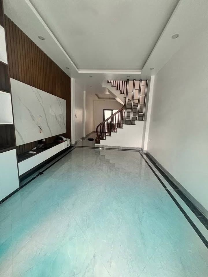 🏠 GIÁ KHÔNG TIN NỔI! NHÀ SIÊU ĐẸP DI TRẠCH 5 TẦNG – 34m² CHỈ 4,068 TỶ!