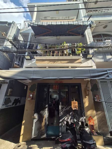 Nhà Đường Mình Phụng Phường 2 Quận 11 Cũ.
