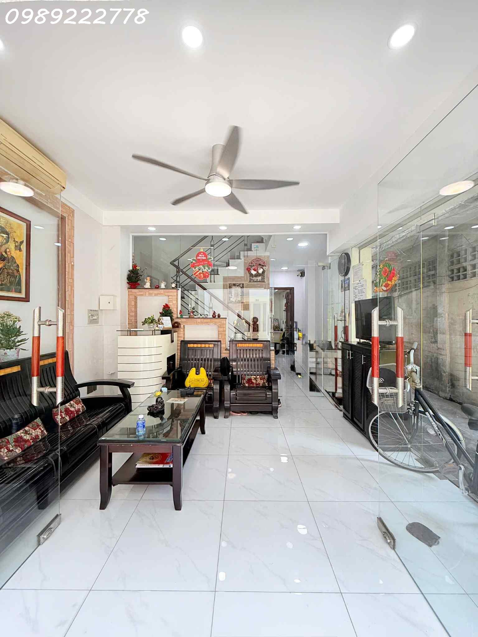 VIP [#QUẬN_3]- P14 LÊ VĂN SỸ- LÔ GÓC KHÔNG LG, ÔTÔ ĐẬU CỬA VÀO TRONG- 1 CĂN RA MẶT TIỀN- MỚI ĐẸP GẦN 60M2, NGANG 4.3M- 6 TẦNG 10PN, SỔ VUÔNG ĐẸP- 9 CHỦ LÂU NĂM, TẶNG NỘI THẤT.