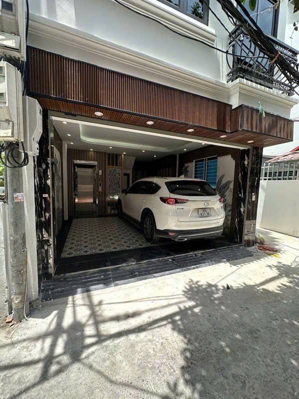 BÁN NHÀ ĐẸP LONG BIÊN, Chỉ 9,2 TỶ, 45m², 6 TẦNG – THANG MÁY XỊN Ô tô vào nhà – Ngõ thông cực thoáng