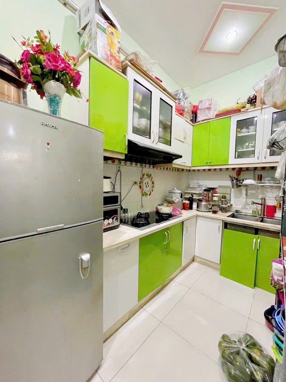 Nhà Hẻm Ôtô Đường Trường Sa Quận Phú Nhuận Phường Phú Nhuận Mới.
