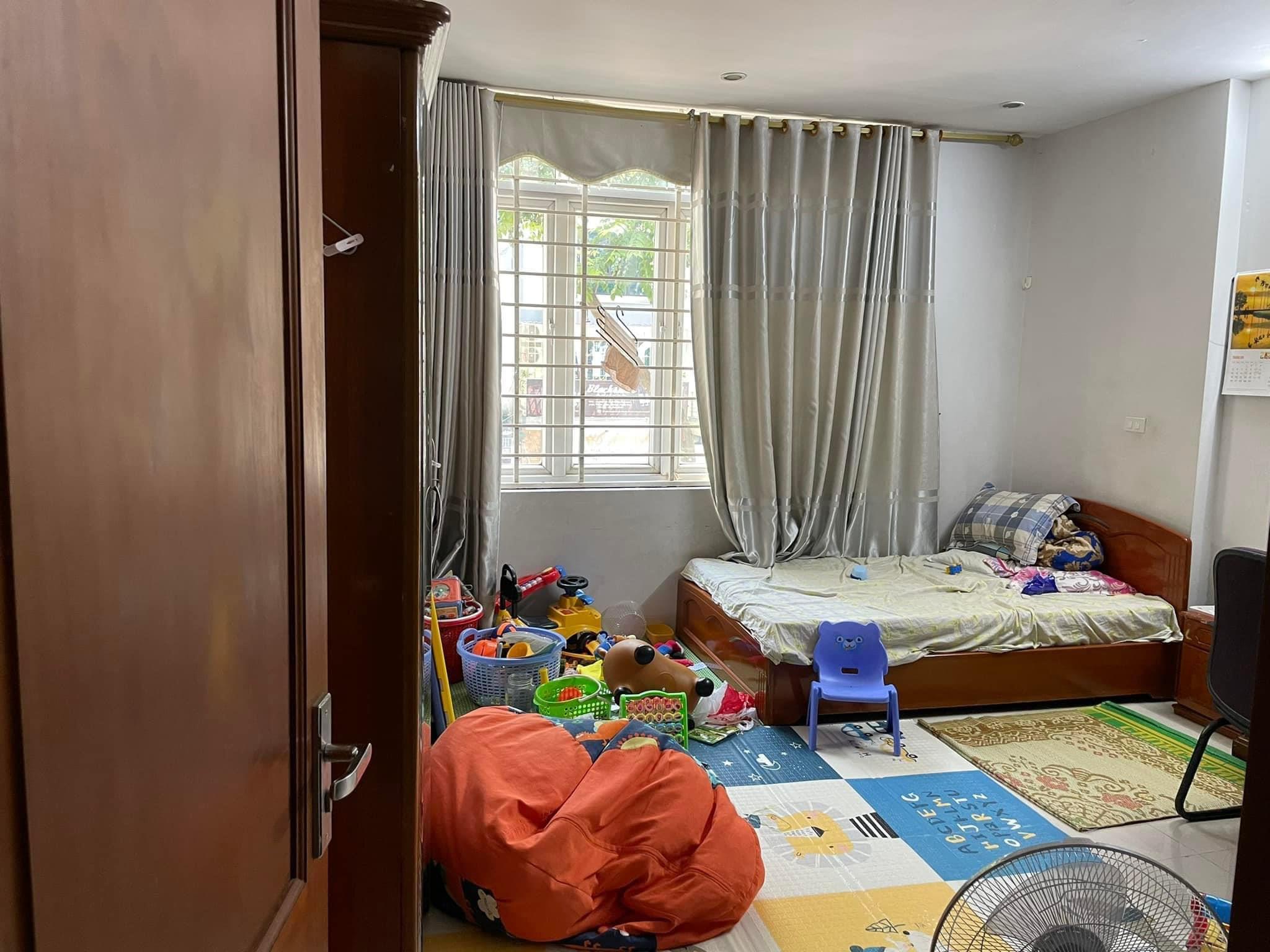 Bán nhà LẠC LONG QUÂN otô tránh- kinh doanh- gần hồ tây 68 M 23.8 tỷ