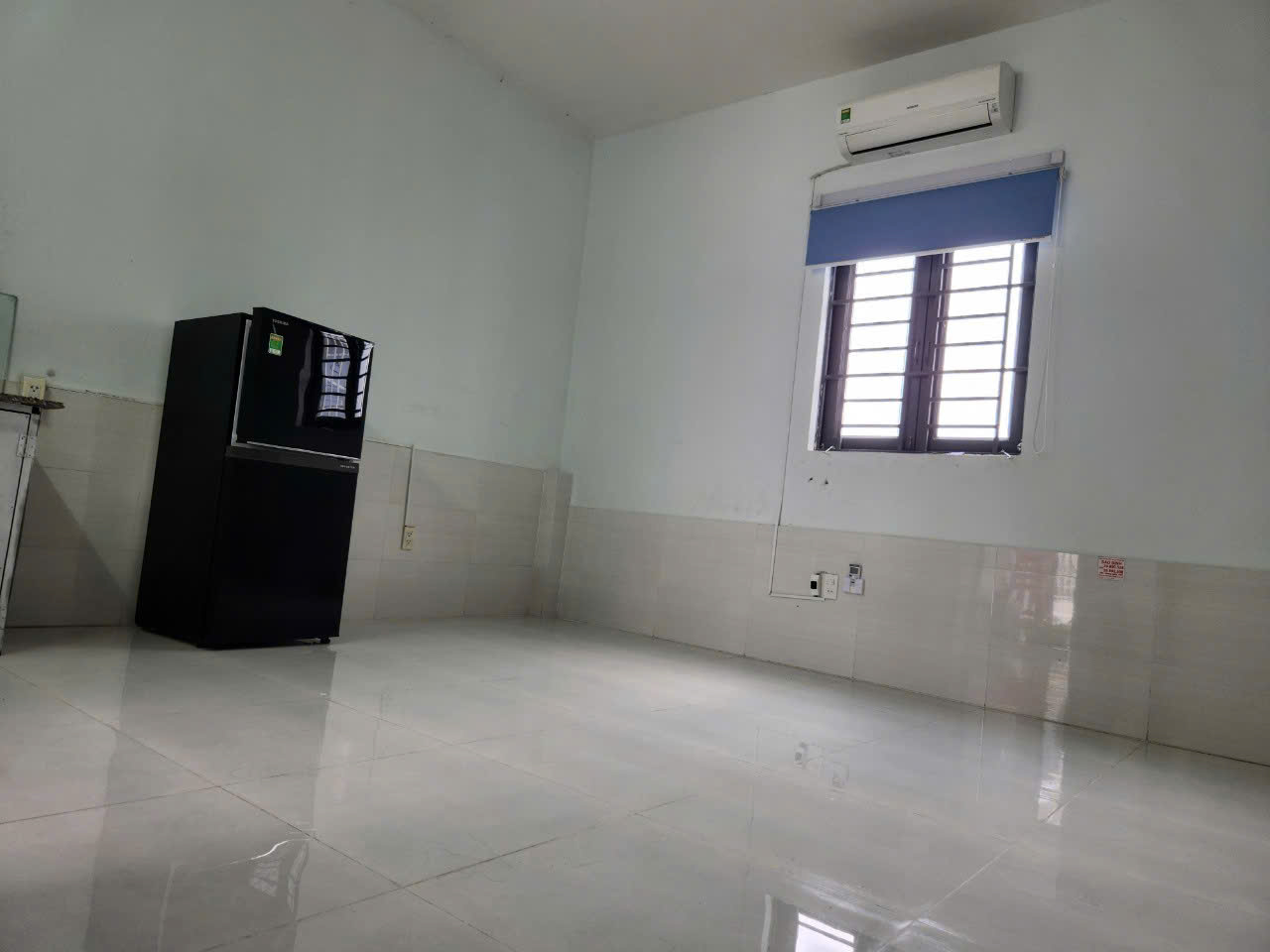 PHÒNG TRỌ RỘNG RÃI, ĐẦY ĐỦ TIỆN NGHI GẦN ĐH GIA ĐỊNH, CHỢ TÂN SƠN NHẤT CHỈ 4 TRIỆU/THÁNG