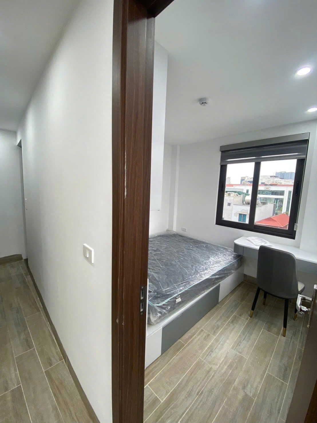 BÁN TÒA APARTMENT QUAN NHÂN, CẦU GIẤY – 140M² x 8T CÓ HẦM – MT 9.2M – DÒNG TIỀN 2.5 TỶ/NĂM – GIÁ 46 TỶ