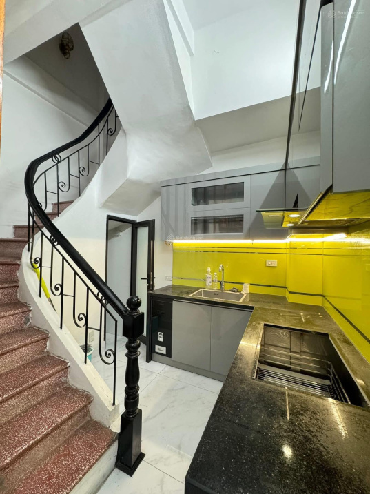 Nguyễn Xiển Thanh Xuân 30m x 5 tầng ô tô tránh kinh doanh 8.3 tỷ phân lô đẹp, đường ô