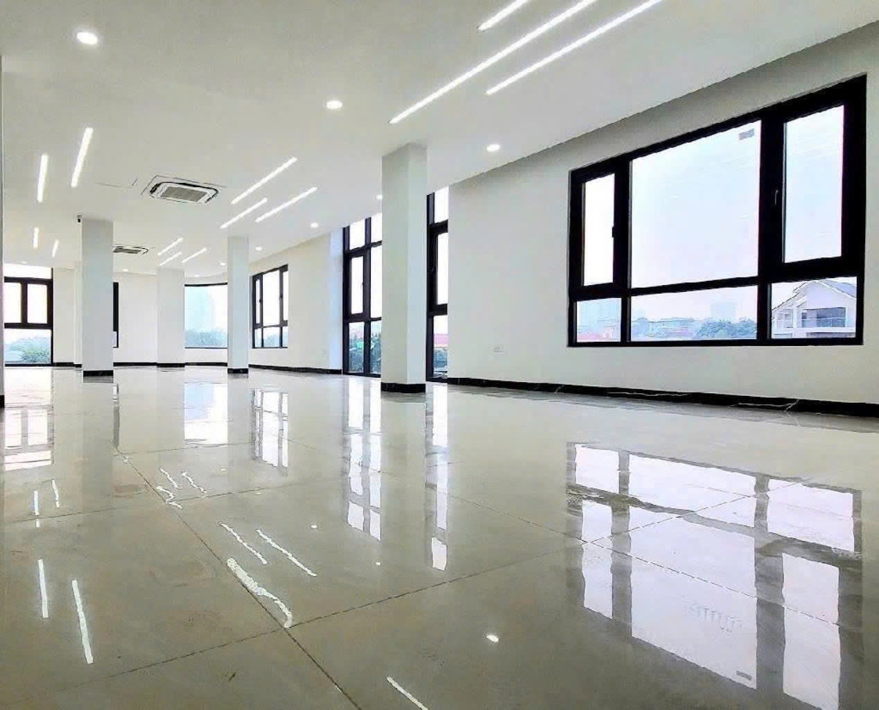 BÁN TOÀ NHÀ TỔNG CỤC 5, YÊN XÁ – LÔ GÓC 212M² x 7T THANG MÁY – DÒNG TIỀN 200TR/TH – 83 TỶ