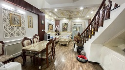 Bán biệt thự 4 tầng mặt tiền tăng nhơn phú a quận 9 .
