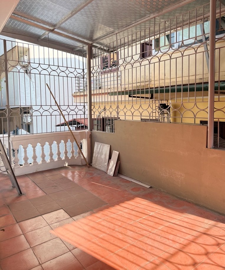 Bán nhà Khương Trung, Thanh Xuân, 4 nhà ra ô tô tránh, 38m2, 13.8 tỷ(CTL)