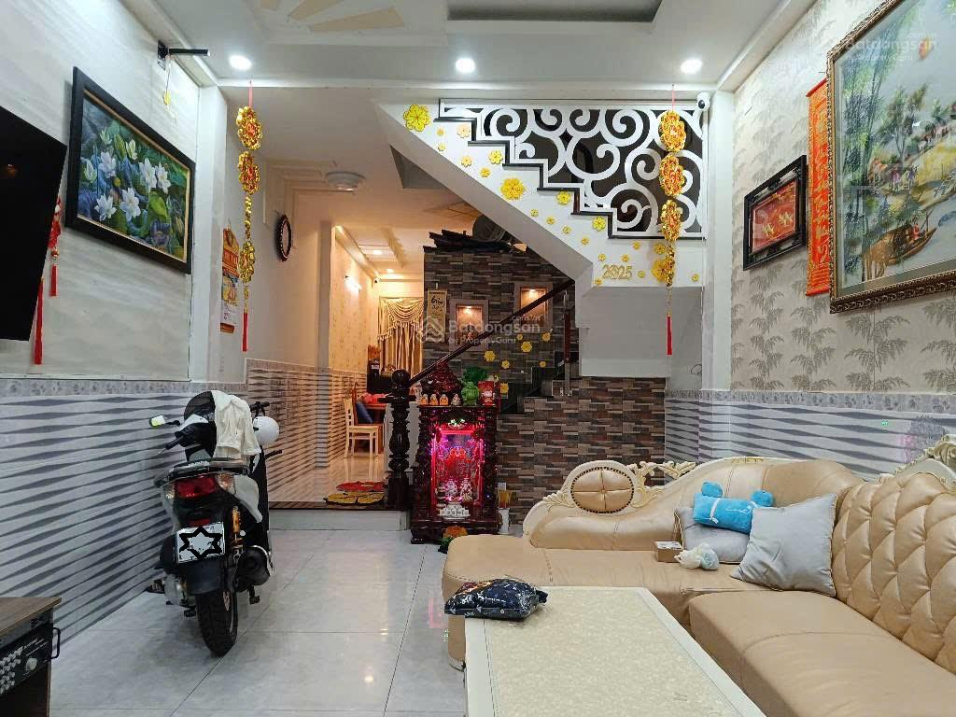 BÁN NHÀ HẺM XE HƠI CAO LỖ, QUẬN 8 – GẦN AEON MALL – 62M2 (4X15M) – 3 TẦNG – NHỈNH 8 TỶ