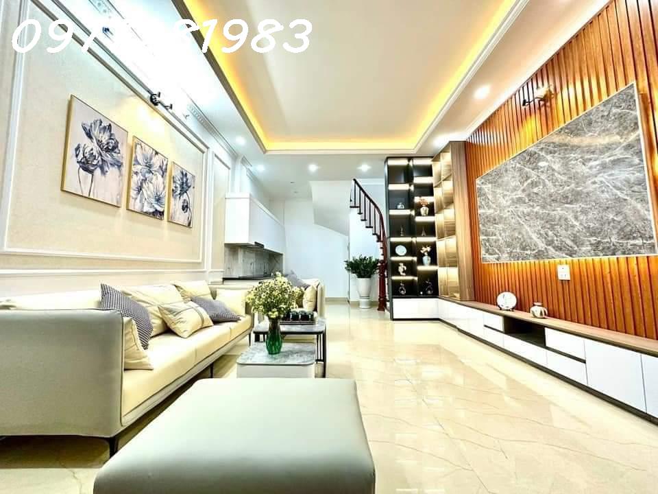 👉🏠 NHÀ MỚI DI TRẠCH – 5 TẦNG – 8 PHÒNG KHÉP KÍN