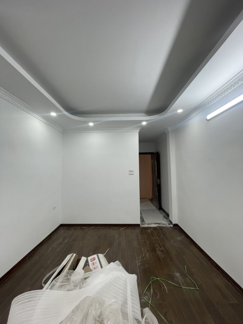 BÁN NHÀ BÁT KHỐI, LONG BIÊN – 6,3 TỶD